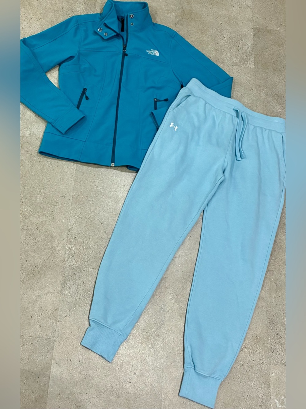 Womens NORTH FACE/UNDER ARMOUR Water Resistant Jacket & Jogger Sweatpants, sz M